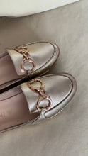 Cargar imagen en el visor de la galería, MOCASIN GOLDEN