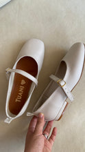 Cargar imagen en el visor de la galería, BALLET SWAP IVORY