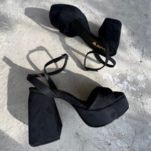 Cargar imagen en el visor de la galería, DONATELLA NEGRO