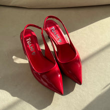 Cargar imagen en el visor de la galería, KITTEN HEELS CHERRY