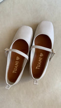 Cargar imagen en el visor de la galería, BALLET SWAP IVORY