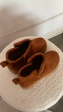 Cargar imagen en el visor de la galería, TEDDY BOOTS CAMEL