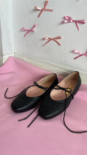 Cargar imagen en el visor de la galería, BALLET FLATS BLACK