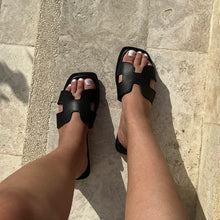 Cargar imagen en el visor de la galería, SICILY NEGRO