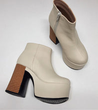 Cargar imagen en el visor de la galería, EUPHORIA BOOTS HUESO