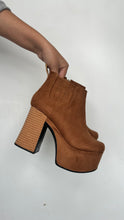 Cargar imagen en el visor de la galería, EUPHORIA BOOTS CAMEL
