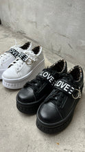 Cargar imagen en el visor de la galería, CHUNKY LOVE NEGRO