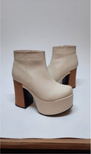 Cargar imagen en el visor de la galería, EUPHORIA BOOTS HUESO