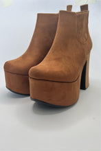 Cargar imagen en el visor de la galería, EUPHORIA BOOTS CAMEL