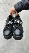 Cargar imagen en el visor de la galería, CHUNKY LOVE NEGRO