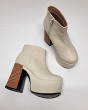 Cargar imagen en el visor de la galería, EUPHORIA BOOTS HUESO