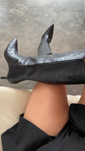 Cargar imagen en el visor de la galería, SOPHIE XL BLACK
