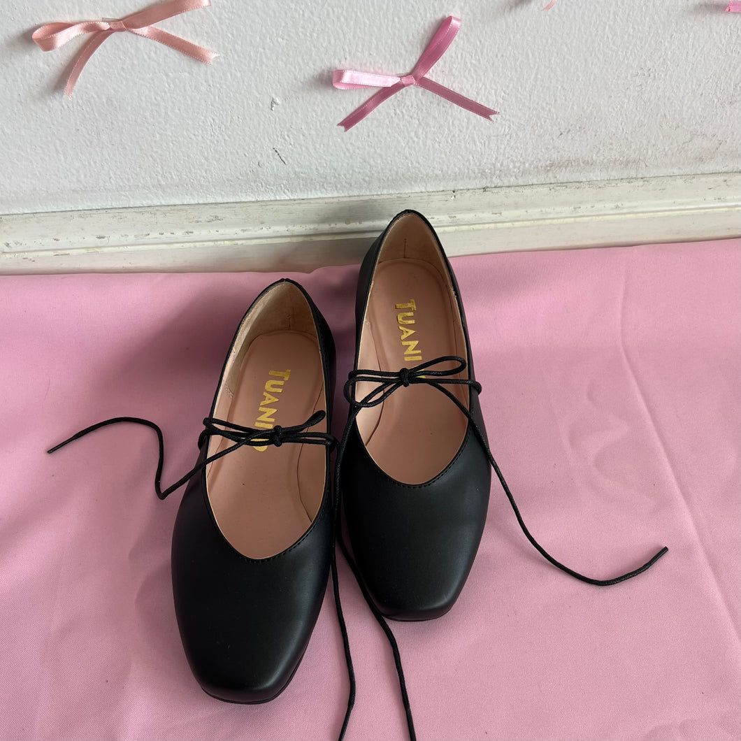 BALLET FLATS BLACK