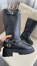 Cargar imagen en el visor de la galería, BIKER BOOTS BLACK
